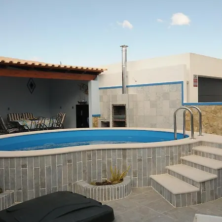 Viila Fernandes With Pool In Βίλα *