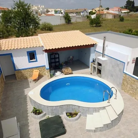 Βίλα Viila Fernandes With Pool In